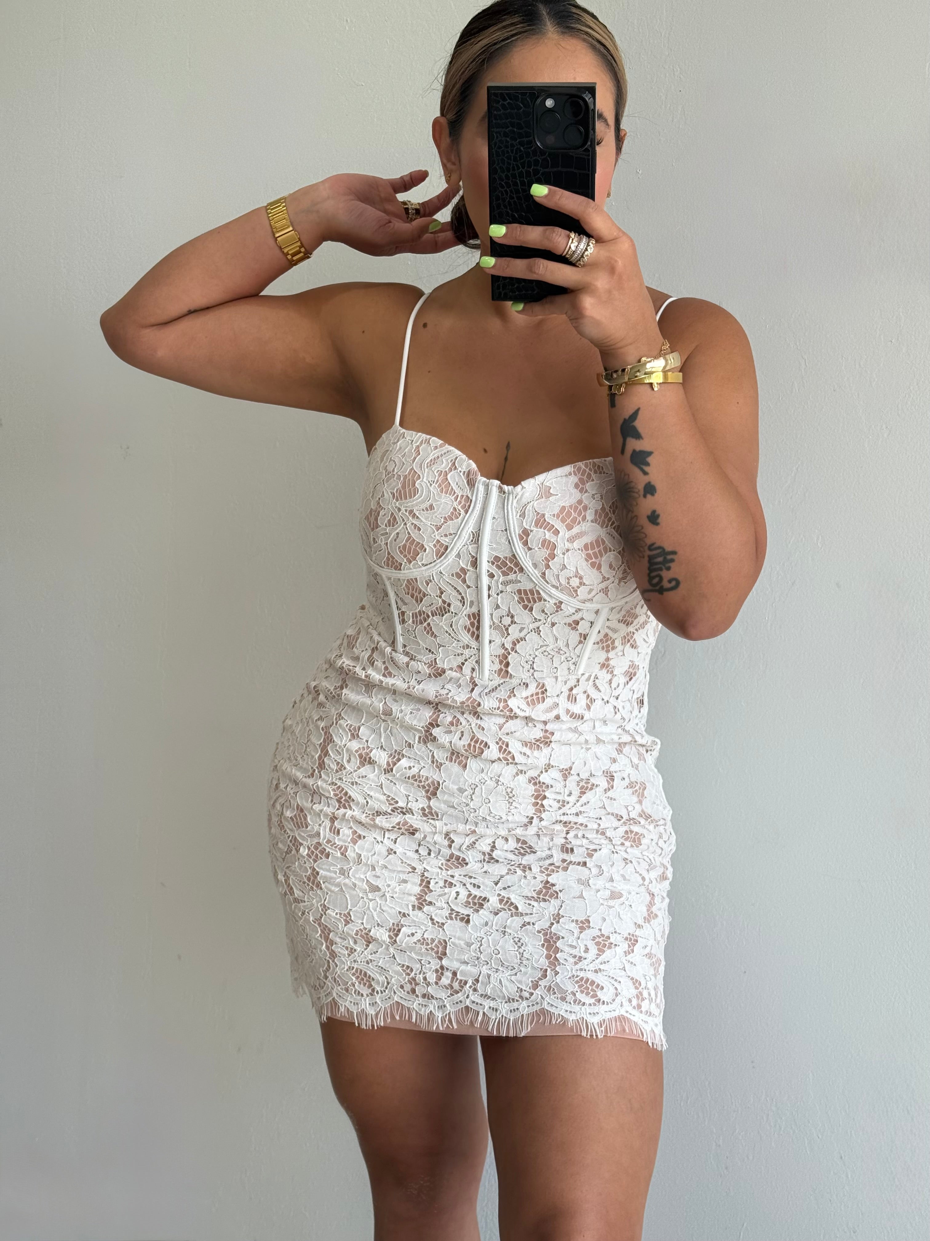 Cleo lace dress